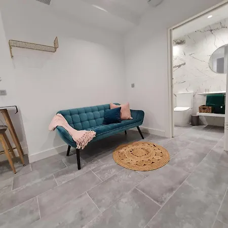 Loftinmalaga مالقة