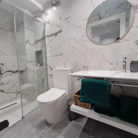 Loftinmalaga 4*