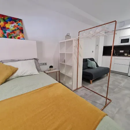 شقة فندقية Loftinmalaga 4*